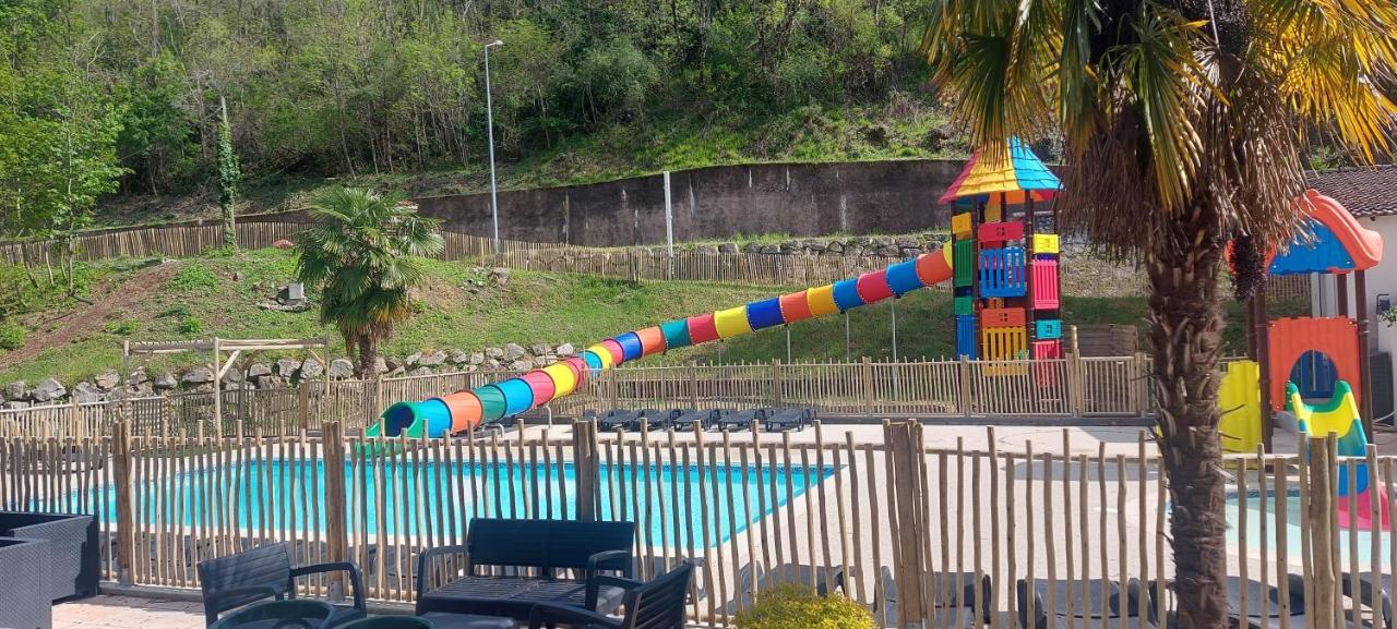 Camping Les Sables Tournon-sur-Rhone Exterior photo